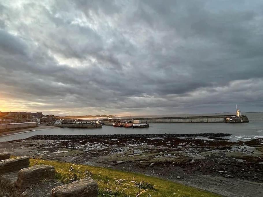 Kelvinside, Seahouses, 2 Minute Walk Into Village Esterno foto