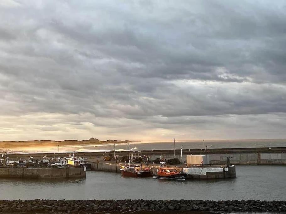 Kelvinside, Seahouses, 2 Minute Walk Into Village Esterno foto